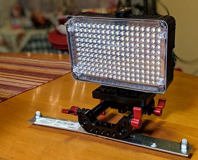 Rig to hold the LED panel